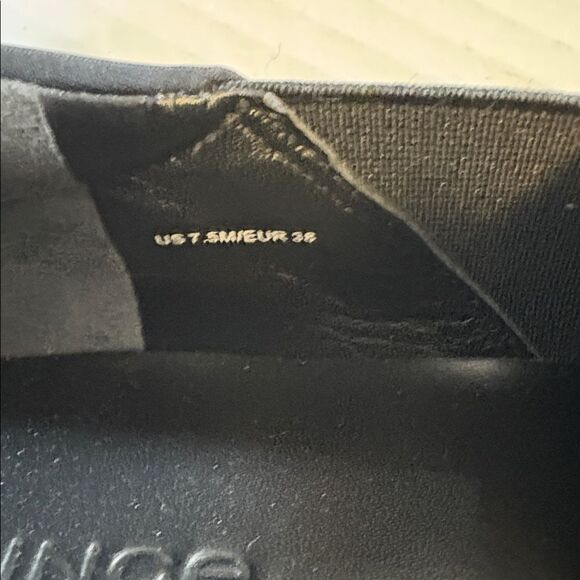 VINCE Black Slip On Sneakers 7.5 - Picture 9 of 9